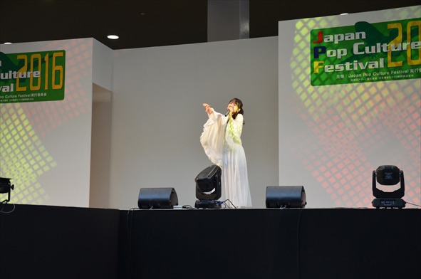 「Japan PopCulture Festival 2016」に出演した東城陽奏。（写真提供：AQUA ARIS）