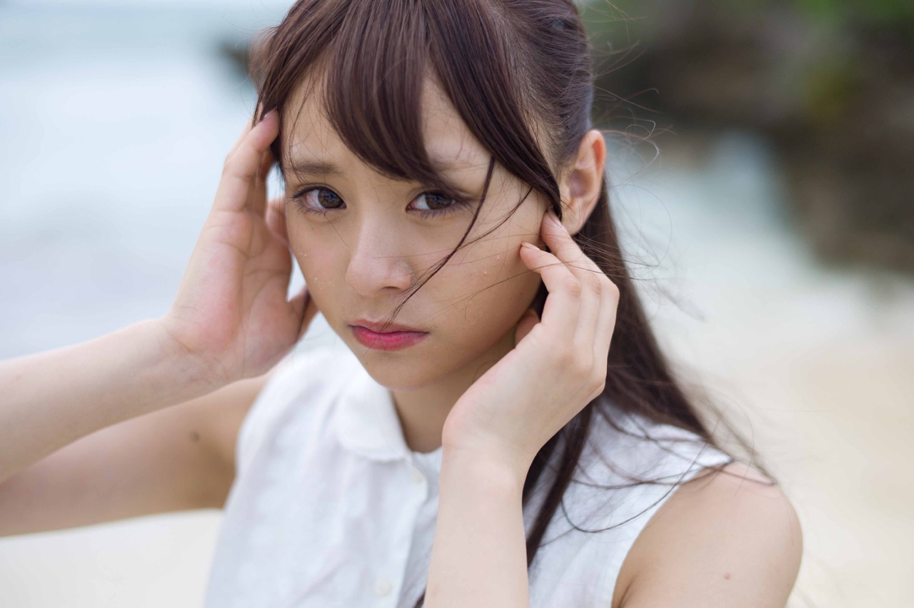 佐藤麗奈 (c)細居幸次郎 / 双葉社