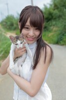 佐藤麗奈 (c)細居幸次郎 / 双葉社