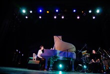 「ゼネテックpresents『南壽あさ子×ココダヨ』プレミアムフリーコンサート」の様子。（提供：曼荼羅音楽出版）