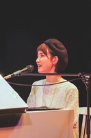 南壽あさ子（提供：曼荼羅音楽出版）