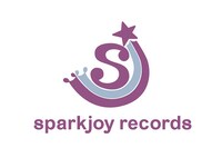 南波志帆がレーベルヘッドを務めるタワーレコード内レーベル、sparkjoy recordsのロゴ。