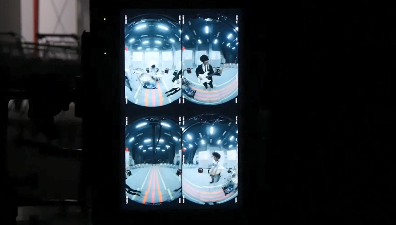 「LIVE for YOU」UNISON SQUARE GARDENのライブ撮影風景。