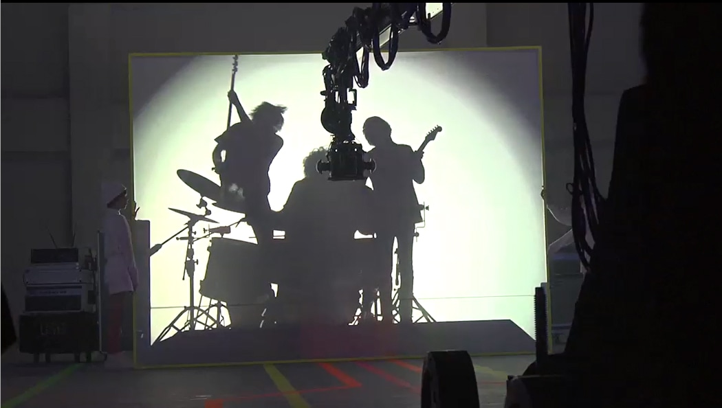 「LIVE for YOU」UNISON SQUARE GARDENのライブ撮影風景。