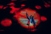 12月7日の中野サンプラザホール公演の様子。（撮影：横山マサト）