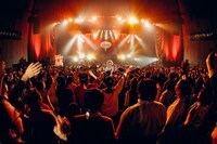 12月7日の中野サンプラザホール公演の様子。（撮影：横山マサト）