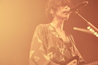 「米津玄師 2016 TOUR / はうる」東京・Zepp Tokyo公演の様子。（撮影：中野敬久）