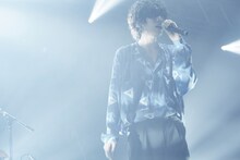 「米津玄師 2016 TOUR / はうる」東京・Zepp Tokyo公演の様子。（撮影：中野敬久）