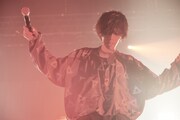 「米津玄師 2016 TOUR / はうる」東京・Zepp Tokyo公演の様子。(撮影:中野敬久)