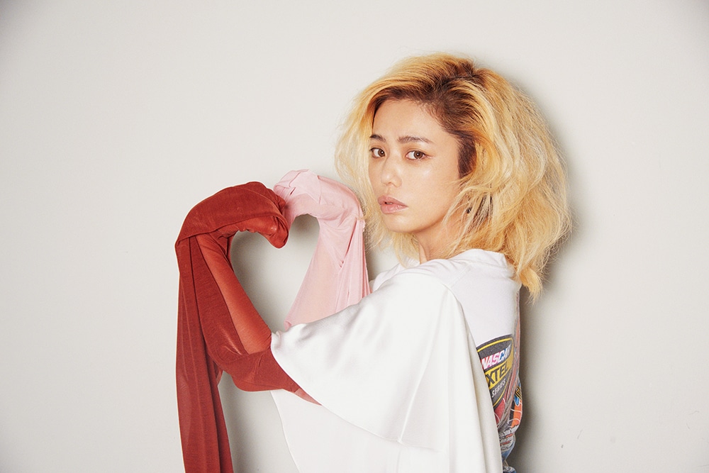 Chara、全国ツアー開催「前回行けなかったところにも歌いに行きたい」