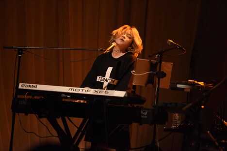 西村奈央(Key)(撮影:高田真希子)