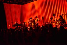 真空ホロウ「真空パック vol.11 -10th(tenacity)anniversary-」の様子。（撮影：高田真希子）