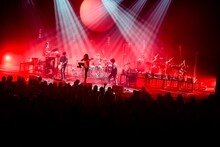 THE BACK HORN「『KYO-MEIホールツアー』～月影のシンフォニー～」東京・中野サンプラザホール公演の様子。（Photo by Rui Hashimoto[SOUND SHOOTER]）