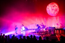 THE BACK HORN「『KYO-MEIホールツアー』～月影のシンフォニー～」東京・中野サンプラザホール公演の様子。（Photo by Rui Hashimoto[SOUND SHOOTER]）