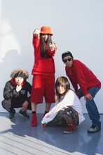 GEZAN。左端が新メンバーの石原ロスカル（Dr）。