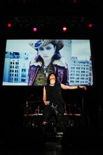 defspiral (c)HEADWAX ORGANIZATION CO.,LTD.（Photo by Hisao Yamaguchi）