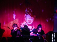 heidi.の義彦（Vo）、ナオ（G）。(c)HEADWAX ORGANIZATION CO.,LTD.（Photo by Hisao Yamaguchi）