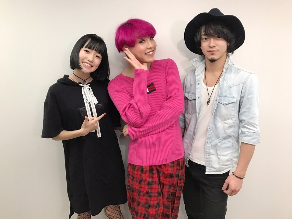 ぺえ（中央）とanderlust。