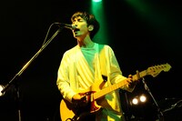 牧野純平（Vo, G）（Photo by MASANORI  FUJIKAWA）