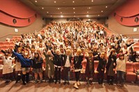 東京・お台場シネマメディアージュにて行われた、ユナイトの結成5周年記念ライブ上映会の様子。（撮影：藤川正典）
