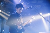 ミゾベリョウ（Vo, G）（撮影：はまいばひろや）