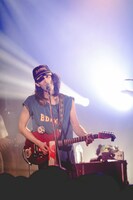 りょーめー（Vo, G）（撮影：鈴木友莉）