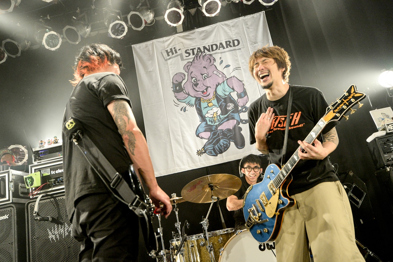 Hi-STANDARD