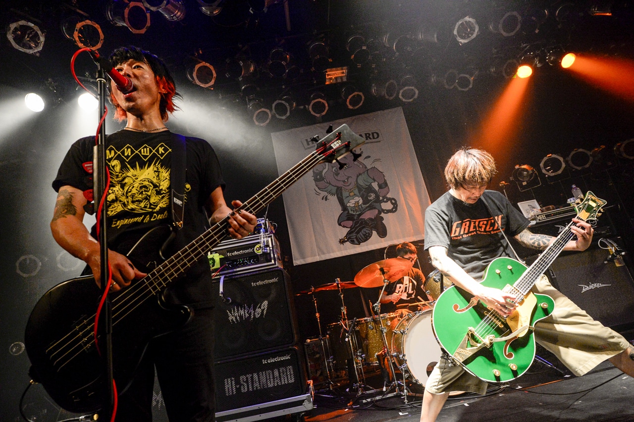Hi-STANDARD