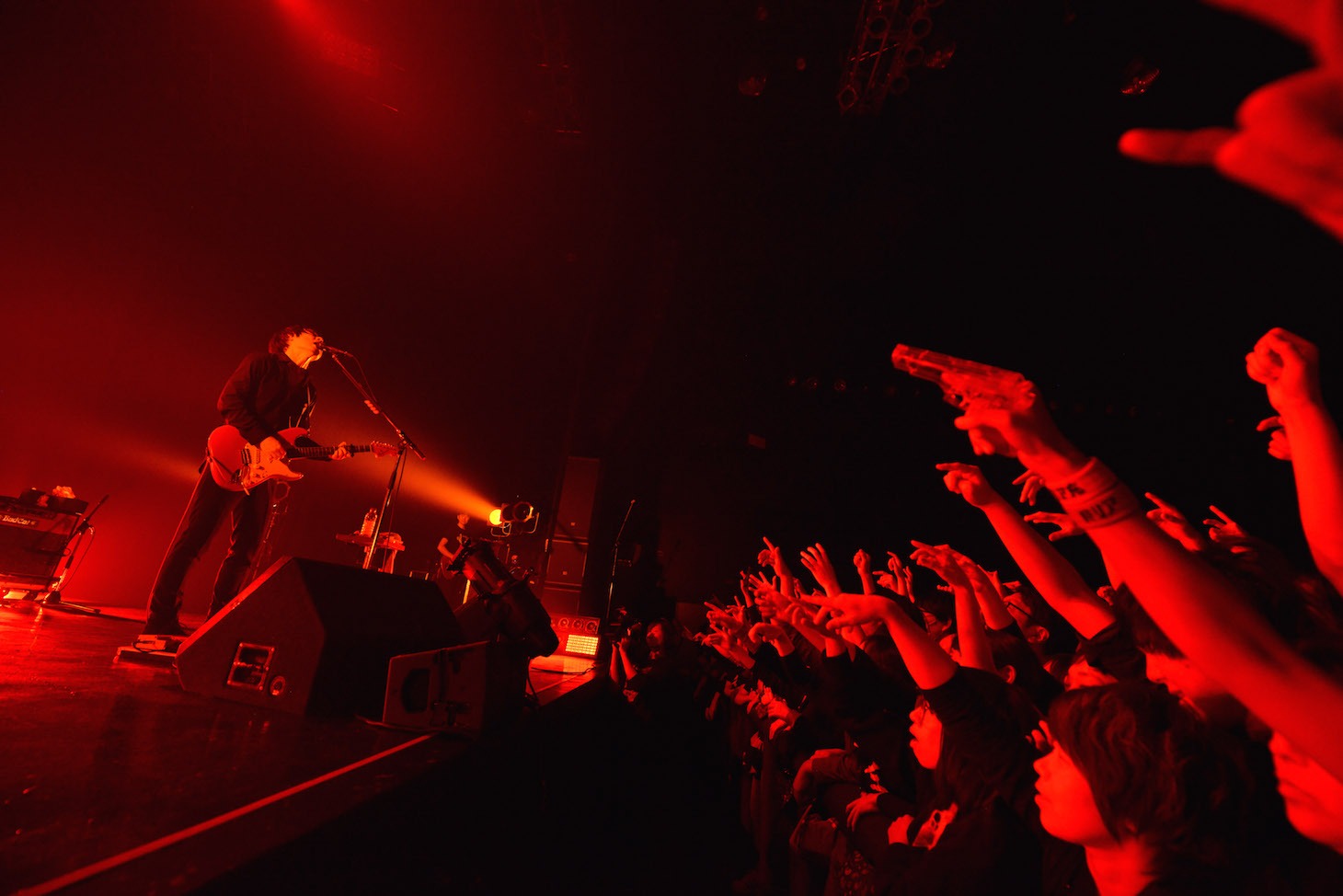 syrup16g「syrup16g tour 2016『HAIKAI』」東京・Zepp Tokyo公演の様子。（撮影：河本悠貴）