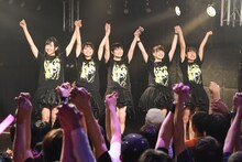 Party Rockets GT単独公演「～Have a nice party～」の様子。