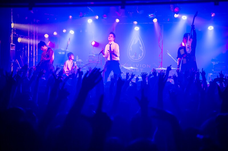 OBLIVION DUST全国ライブツアー、K.A.Z地元で開幕