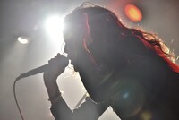 但野正和（Vo, G）（撮影：山本由梨）