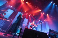 UNCHAINと彩姫（BAND-MAID）。（Photo by Watanabe"KOOL"Syo）