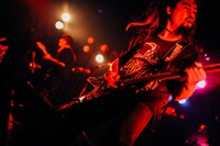 アルカラ「こ・れ・で・も・か！！TOUR 2016 -東名阪-」東京・渋谷CLUB QUATTRO公演の様子。（撮影：西槇太一）