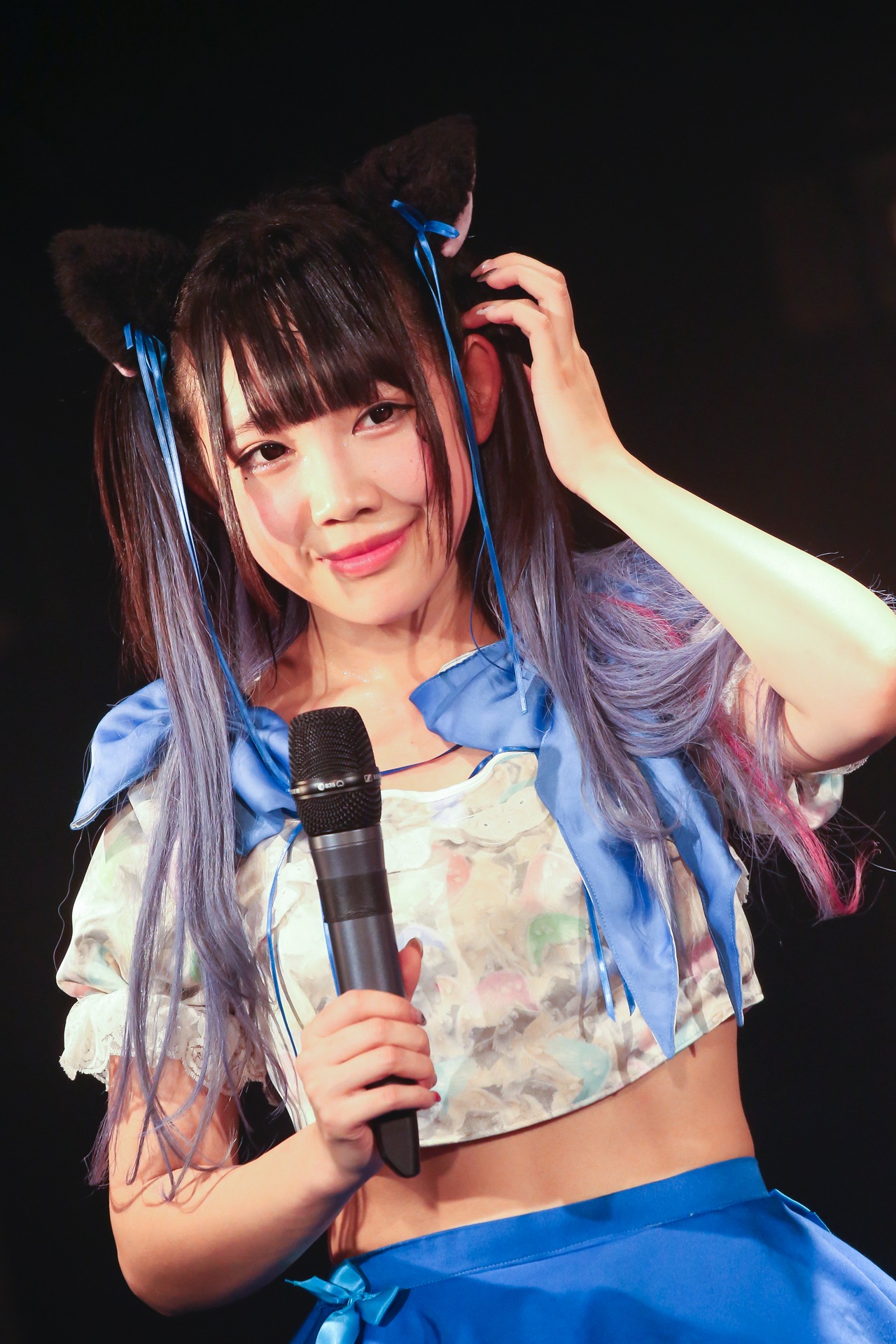 天照大桃子（写真提供：ポニーキャニオン）