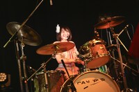 鈴姫みさこ（写真提供：ポニーキャニオン）