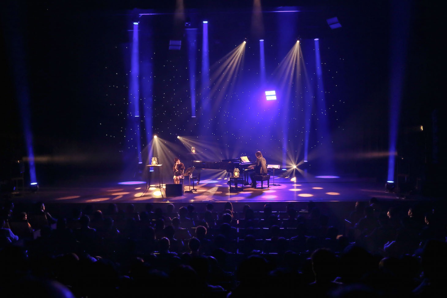 「a brand new concert issue "minima" - ミニマ - Salyu × 小林武史 - holy night -」の様子。（Photo by Taku Fujii）
