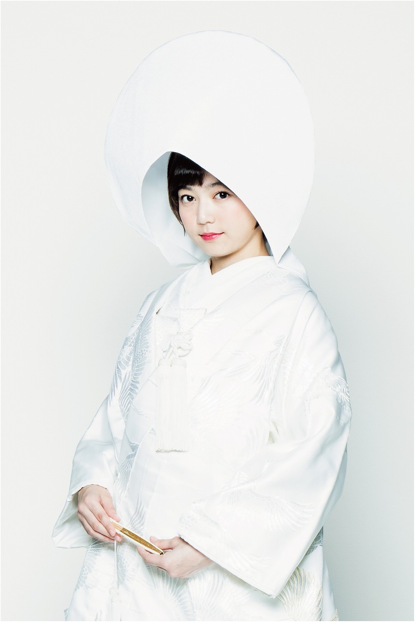 安本彩花