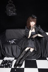 OSTER projectが「にじバラ(仮)」のテーマソング制作、“卑屈に踊れる最高のナンバー”に