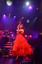 益子寺かおり（Vo）（撮影：野田雅之）