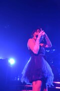 中尊寺まい(Vo, G)(撮影:野田雅之)