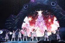 私立恵比寿中学「私立恵比寿中学 クリスマス大学芸会2016『エビ中のオーシャンズガイド』」東京・国立代々木競技場第一体育館公演の様子。