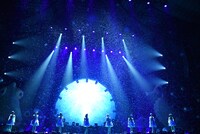 私立恵比寿中学「私立恵比寿中学 クリスマス大学芸会2016『エビ中のオーシャンズガイド』」東京・国立代々木競技場第一体育館公演の様子。