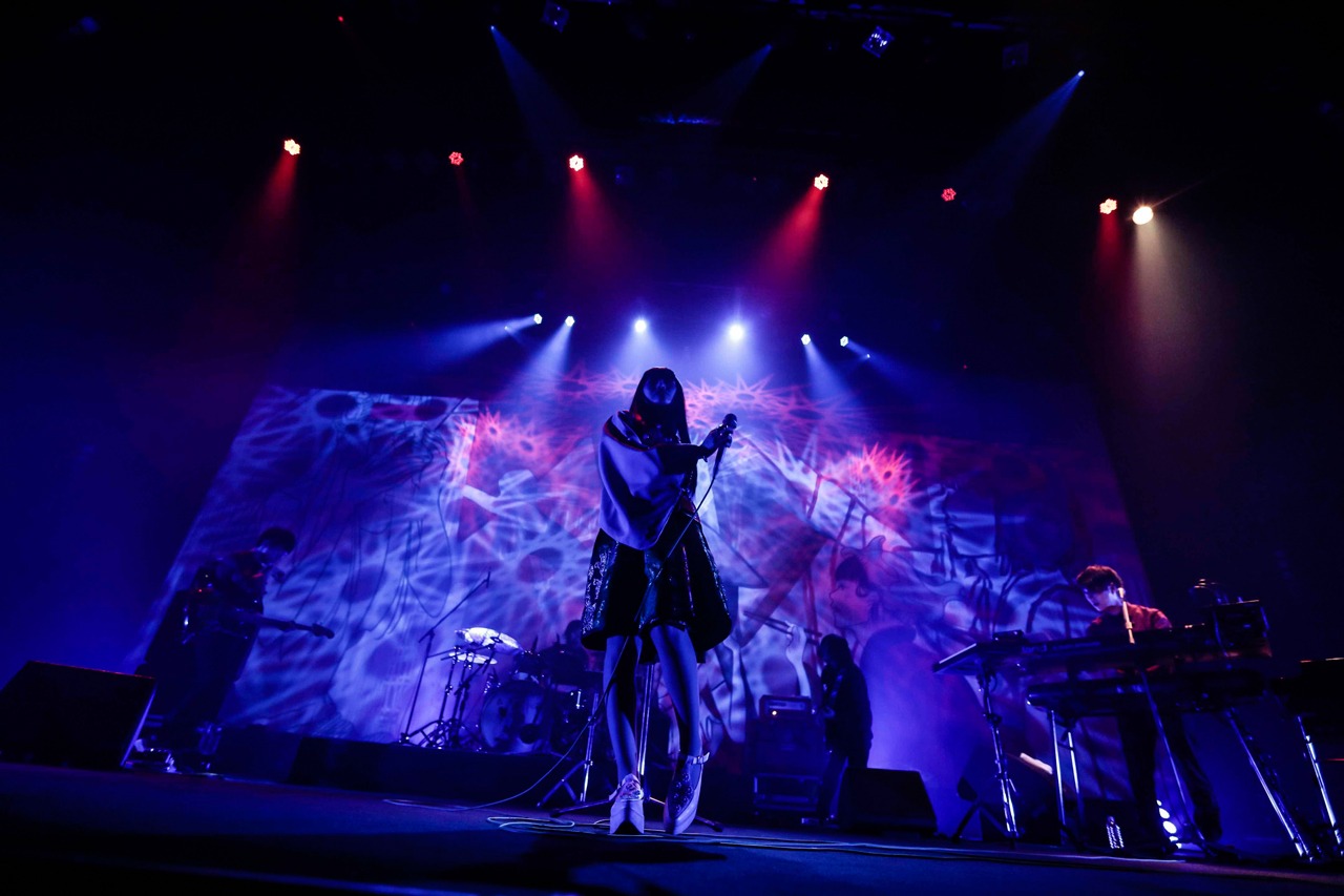 パスピエ「パスピエ 5th Anniversary Hall Tour」中野サンプラザホール公演の様子。（撮影：鳥居洋介）