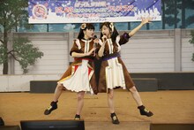 左から上田理子、瀬田さくら。（撮影：濱本英介）