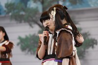 左から西垣有彩、瀬田さくら。（撮影：濱本英介）