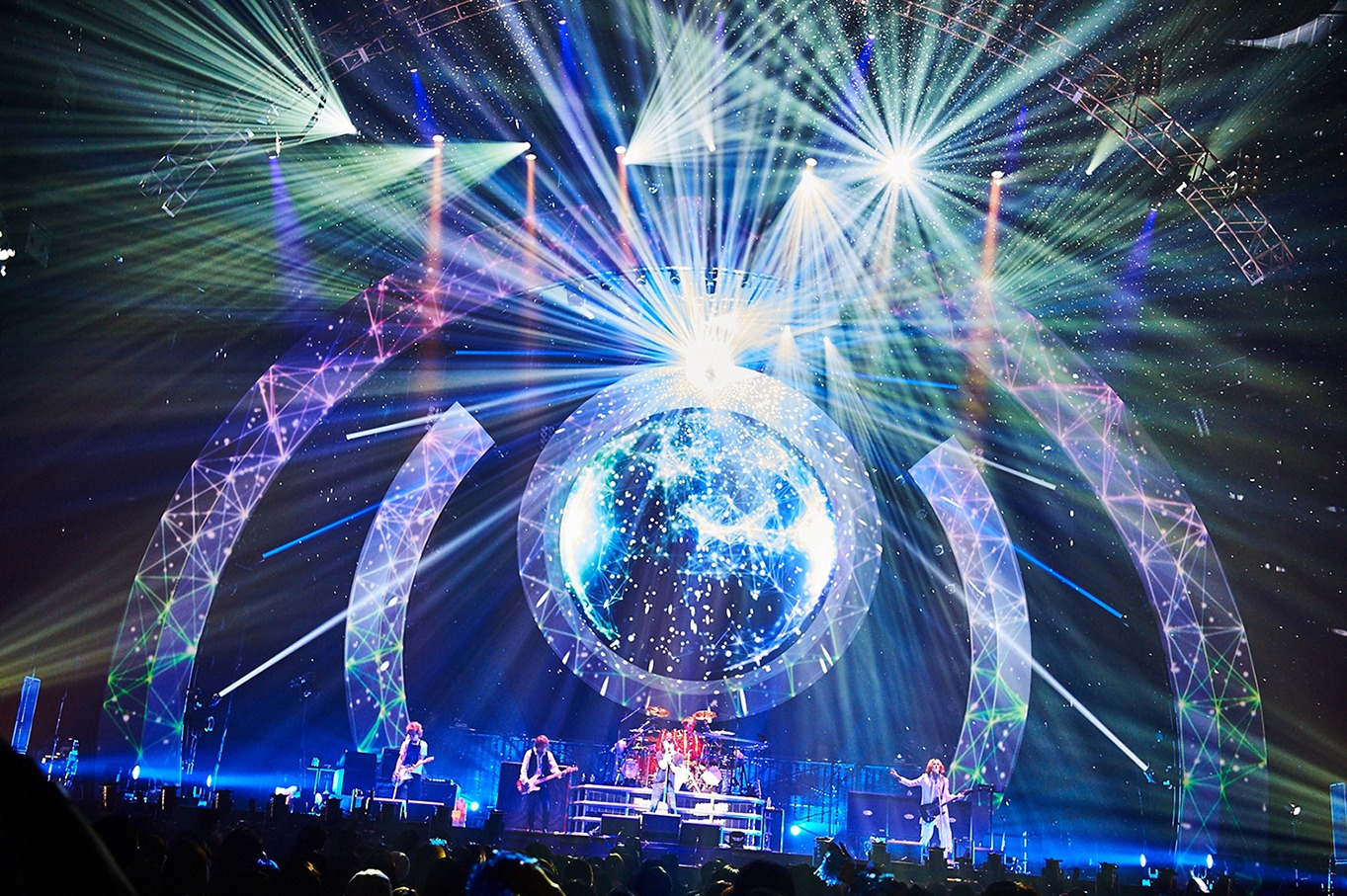 LUNA SEA「LUNA SEA The Holy Night -Beyond the Limit- at さいたまスーパーアリーナ 2days」12月23日公演の様子。
