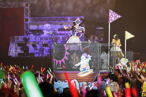 高城れに（Photo by HAJIME KAMIIISAKA+Z）