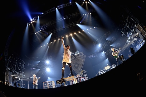 ONE OK ROCK（撮影：半田“H.and.A”安政［Showcase］）