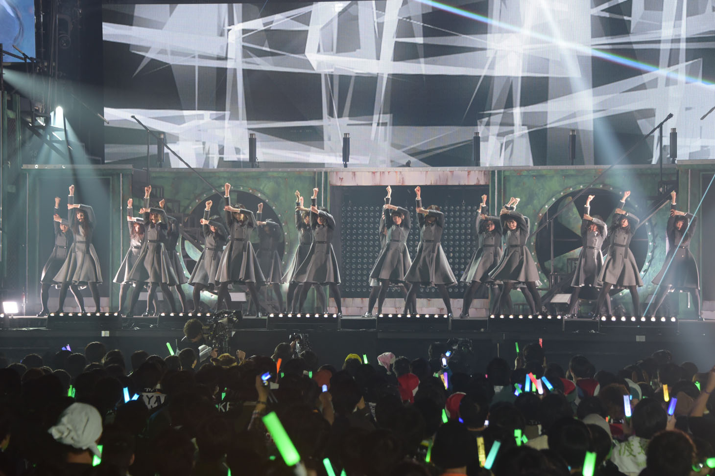 欅坂46